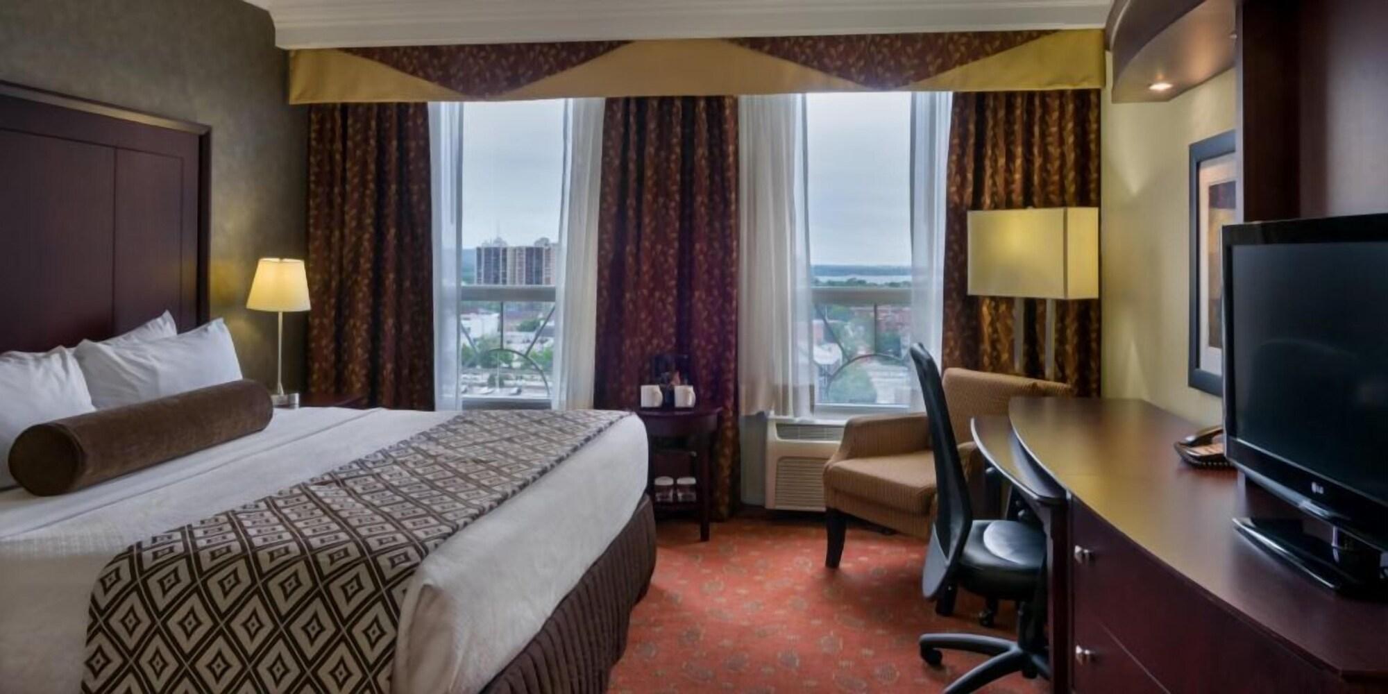 Hamilton Plaza Hotel And Conference Centre Екстер'єр фото
